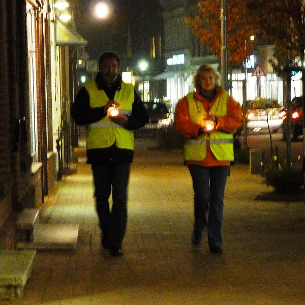 07.November 2011 0016.JPG - Mahnwache in Bredstedt am 7.11.2011 einen Abend bevor der Vermittlungsausschuss über das CCS Gesetz tagt